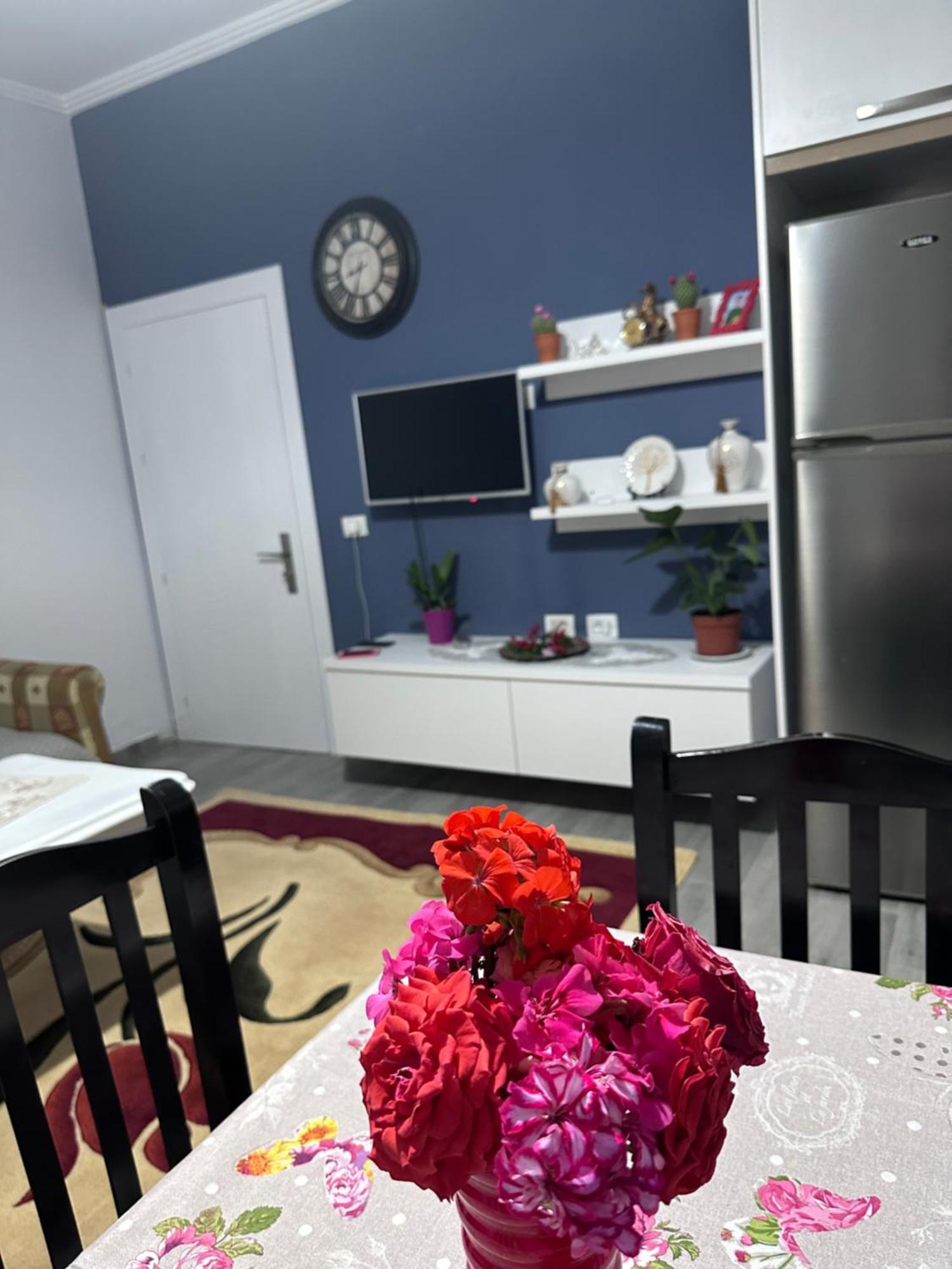 Erdi'S Home Berat Kültér fotó